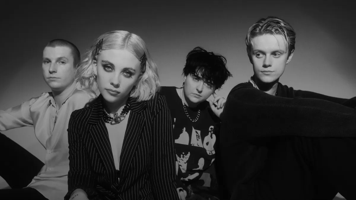 Pale Waves