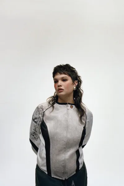 Lola Young