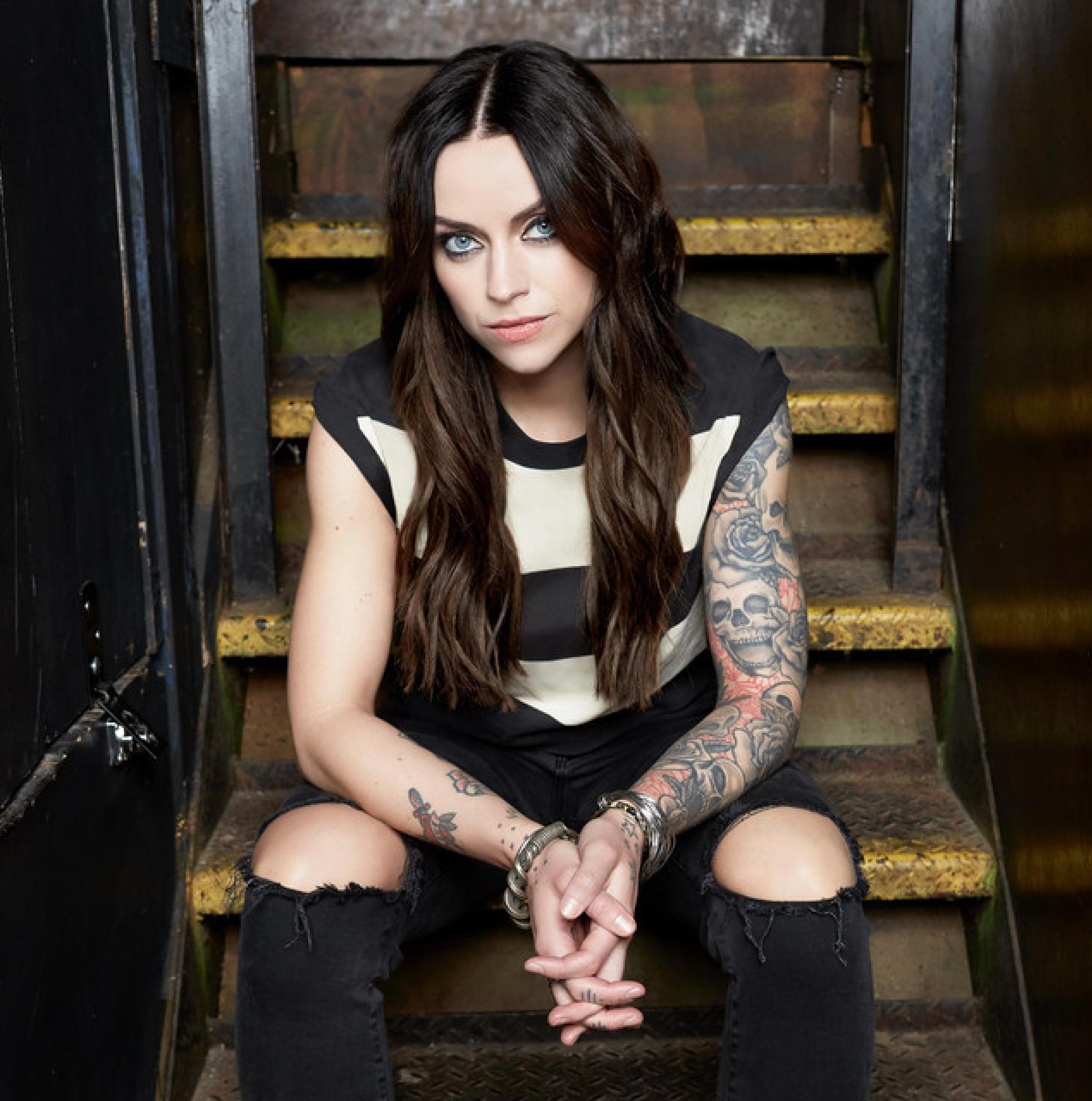 Amy MacDonald Halle