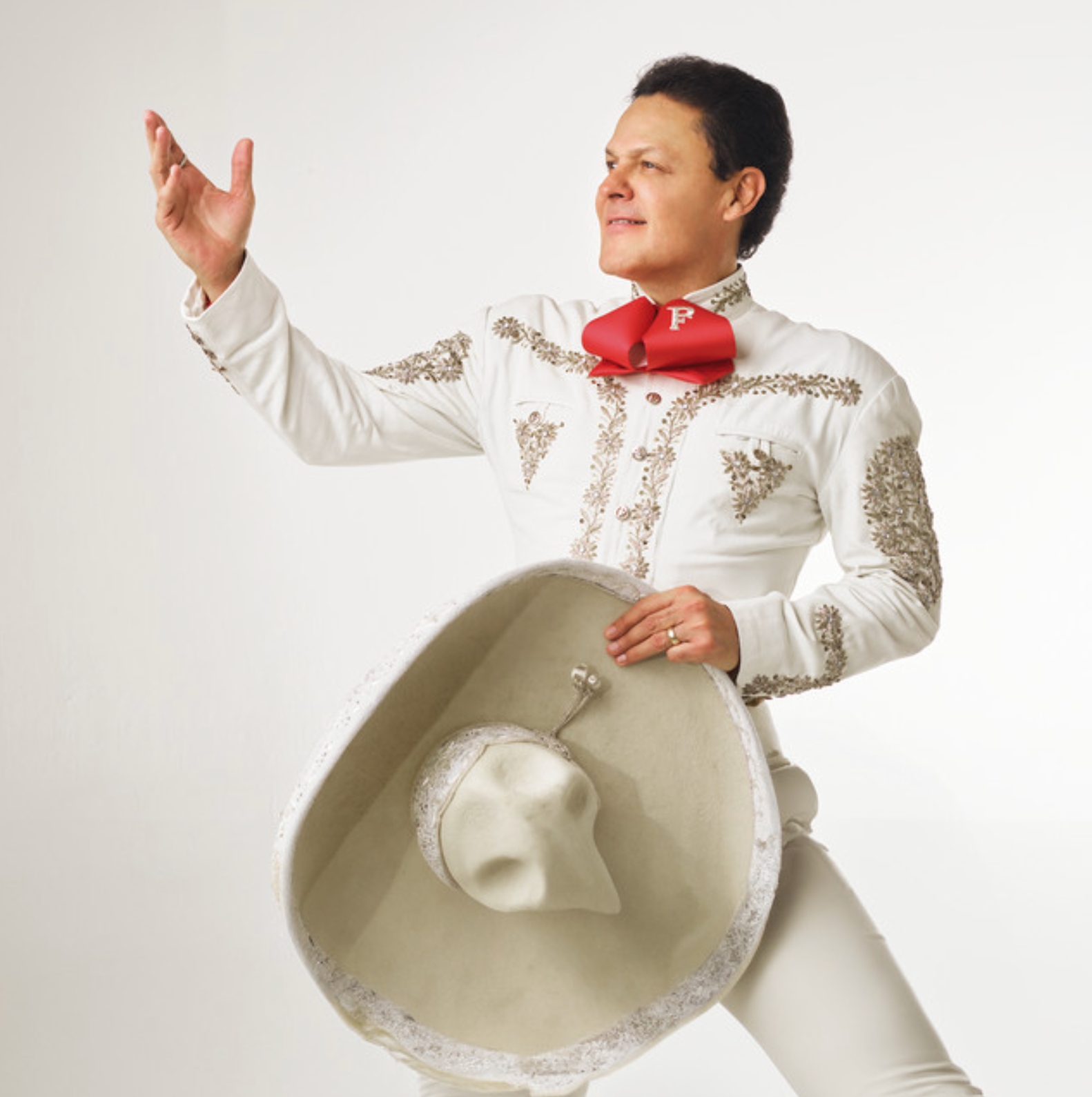 Pedro Fernandez Inglewood