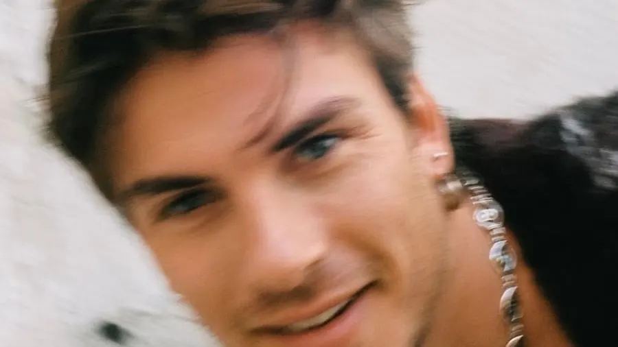 Andrés Koi