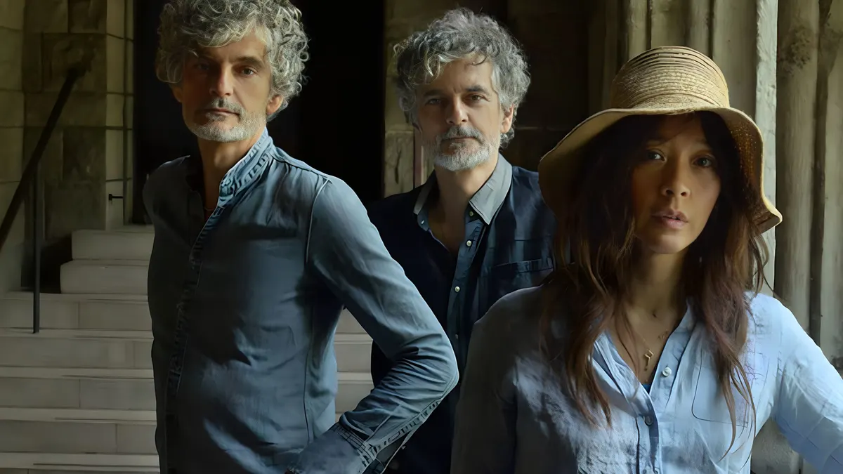 Blonde Redhead