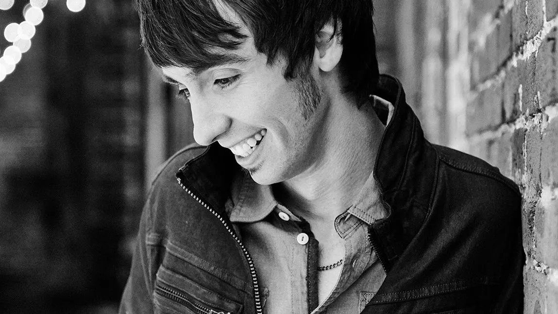 Mo Pitney