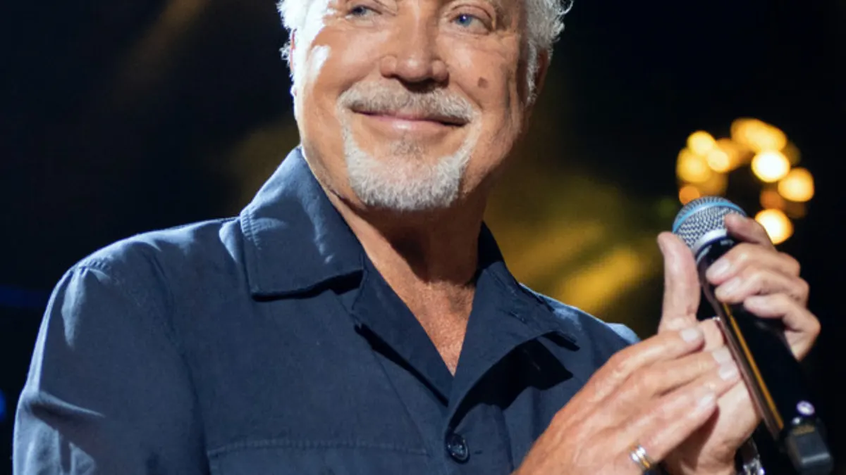 Tom Jones