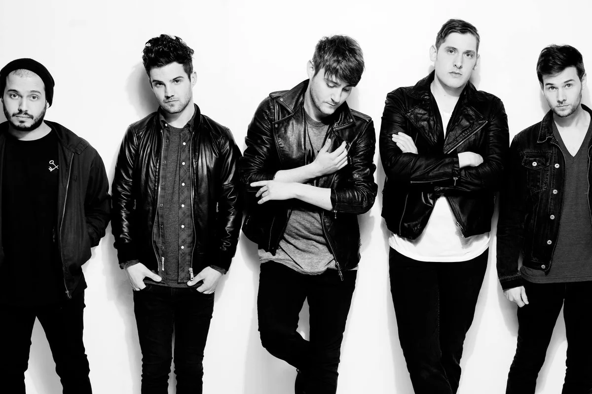 Kids in Glass Houses