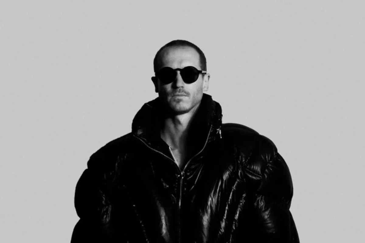 Louis Cole and Metropole Orkest